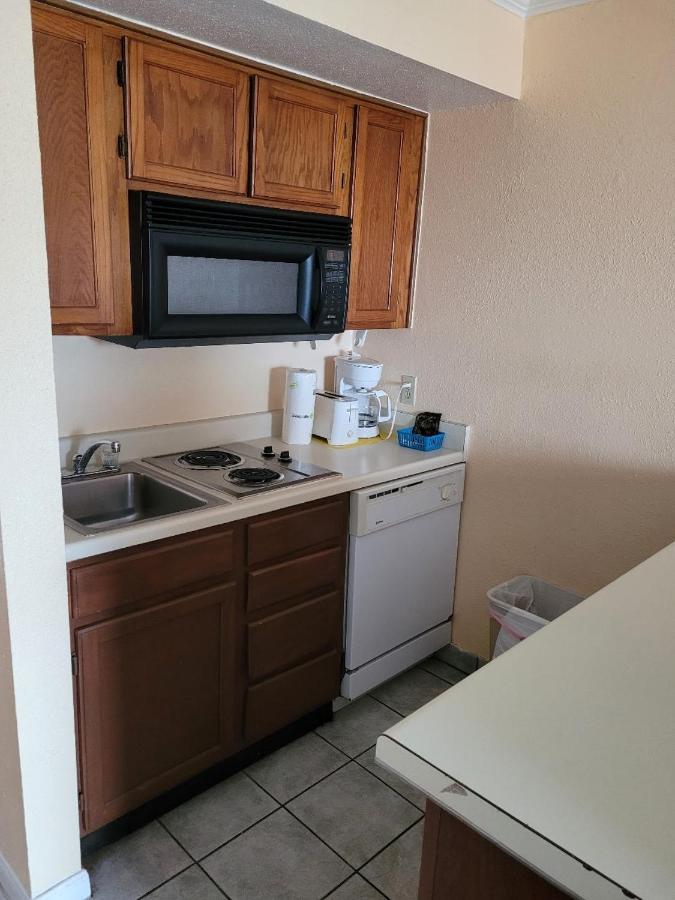 Family Friendly Coastal Condo ガルベストン エクステリア 写真