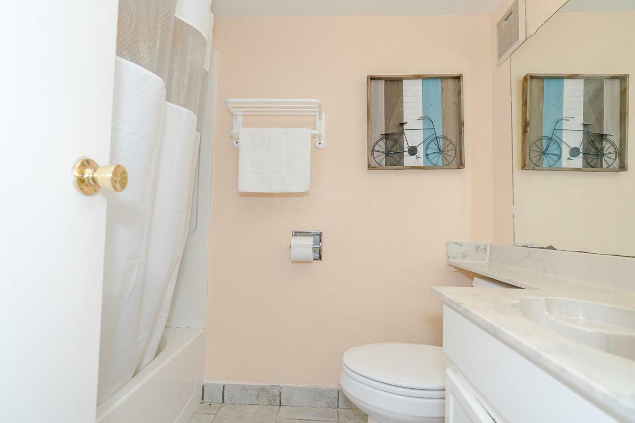 Family Friendly Coastal Condo ガルベストン エクステリア 写真